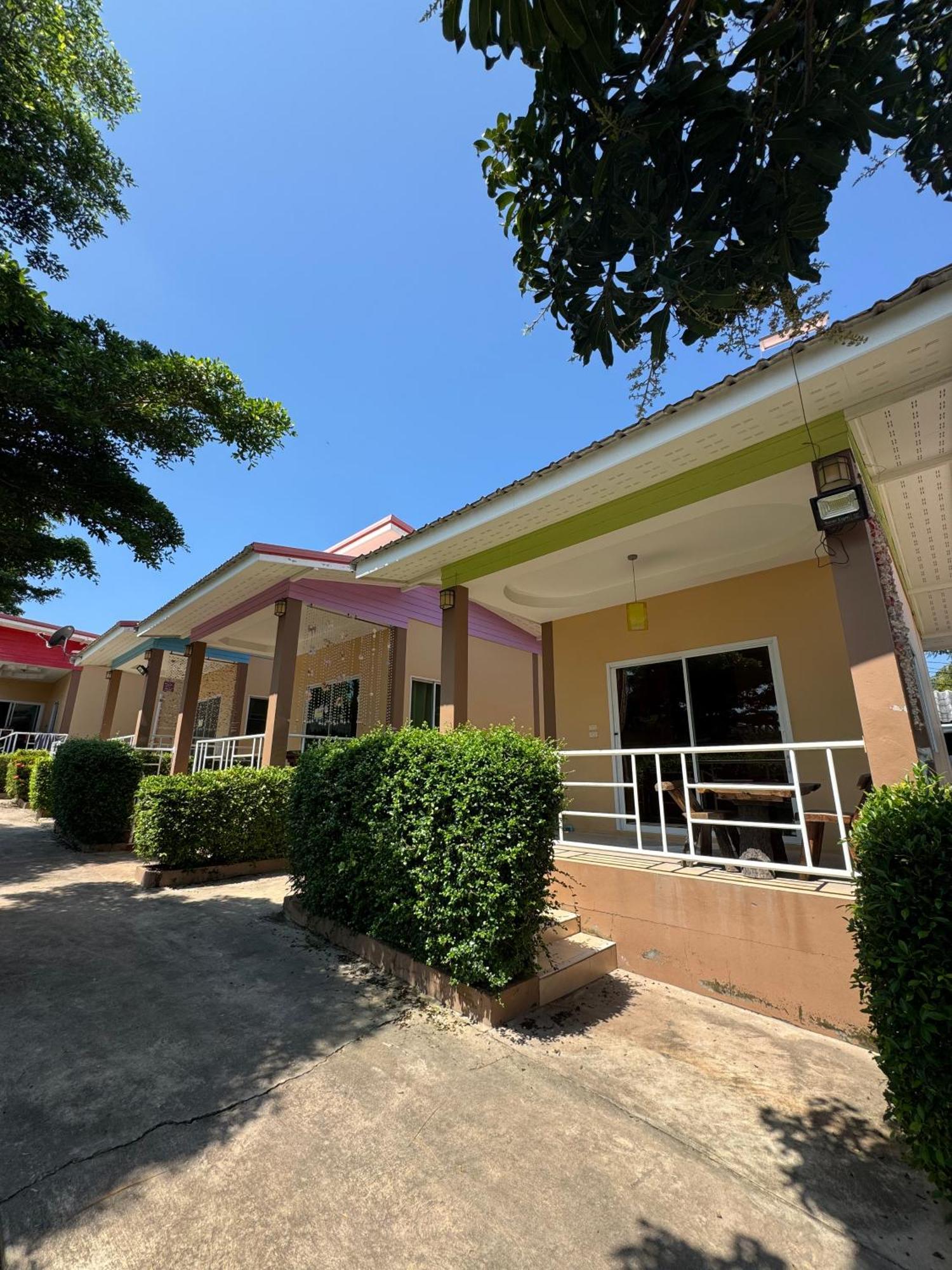 Rang Noknoy Resort At Kohlarn Exterior photo